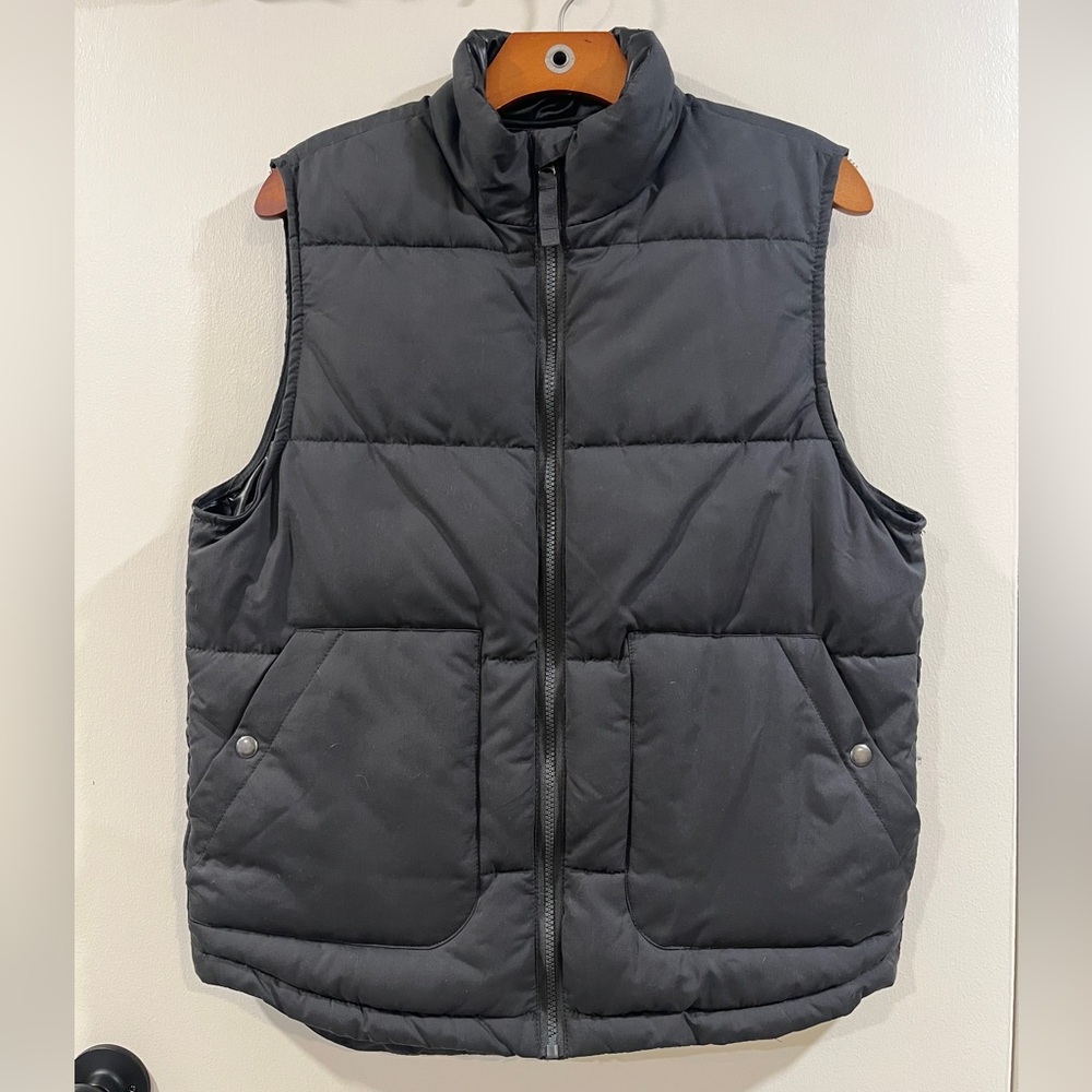 Charcoal Puffy Vest S